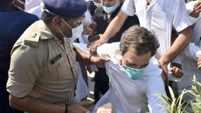 Shatak: Rahul-Priyanka Gandhi detained, sent back to Delhi