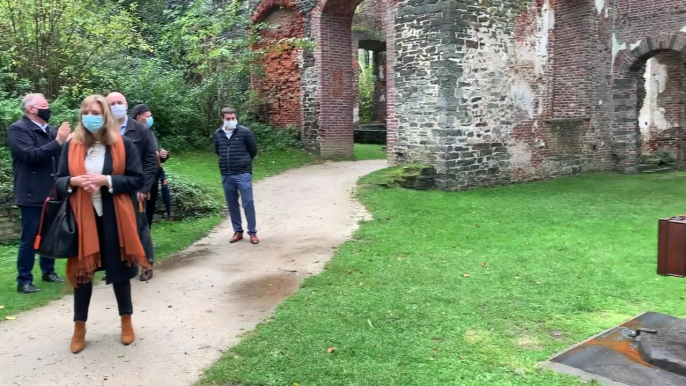 L'exposition "Folon: les sculptures à l'abbaye" à l'abbaye de Villers-la-Ville