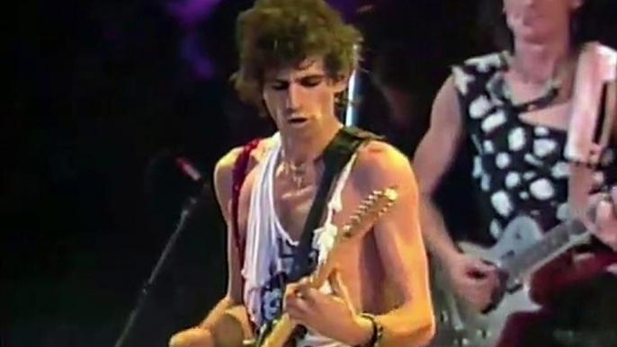 Little T&A (Keith Richards on lead vocals) - The Rolling Stones (live)