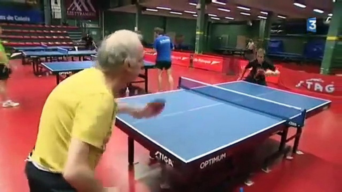 Jacques Secrétin, pionnier du tennis de table français, est décédé à l’âge de 71 ans, annonce la Fédération de tennis de table