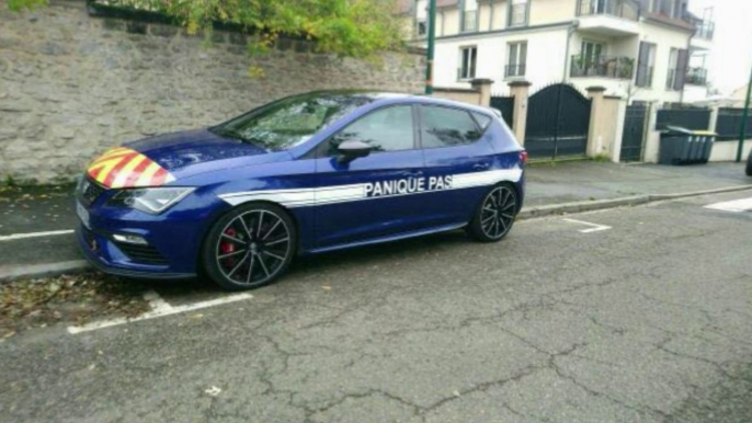 Il repeint sa voiture aux couleurs de la gendarmerie mais la blague passe mal