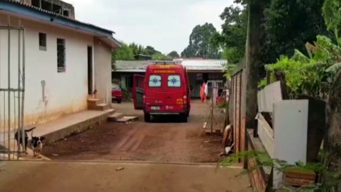 Mulher fica ferida ao sofrer queda no Bairro Santa Cruz