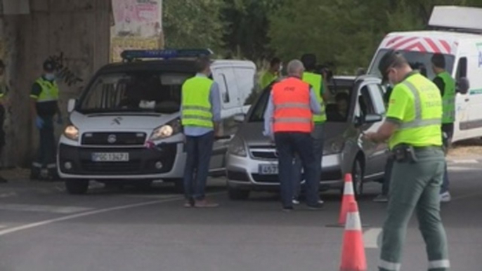 Seis puntos por conducir con el móvil y 30 km/h en las calles de ciudades