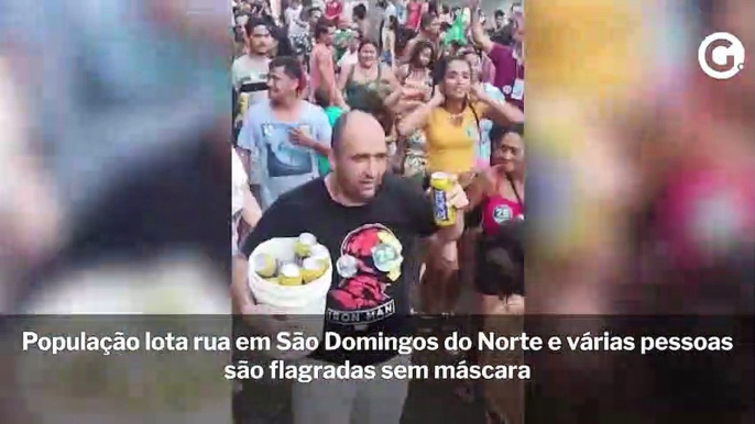 População lota rua em São Domingos do Norte e várias pessoas são flagradas sem máscara