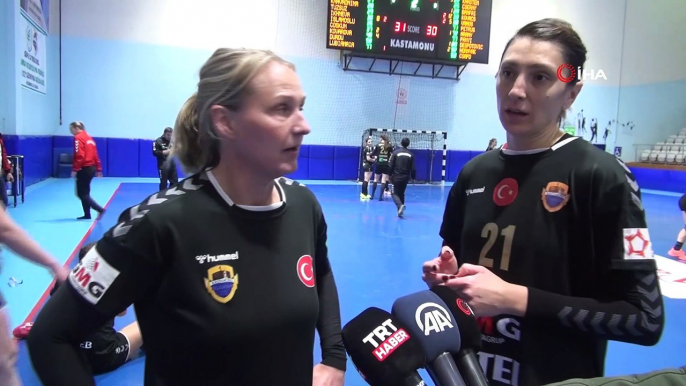 Hentbol Kadınlar EHF Avrupa Ligi: Kastamonu Belediyespor: 31 - DVSC Schaeffler: 30