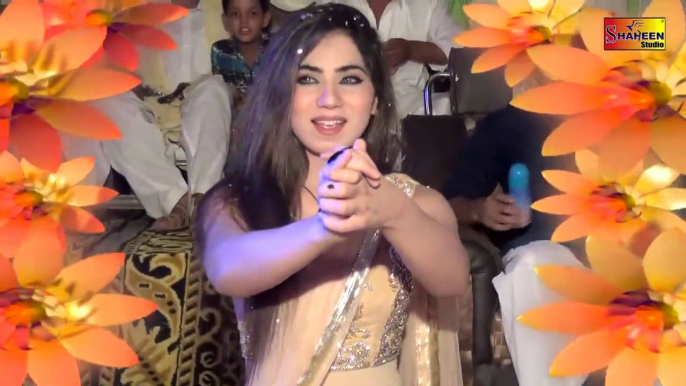 Madem_Mehak_Malik_new_latest_dance_kali_dhar_kameezan_new 2020