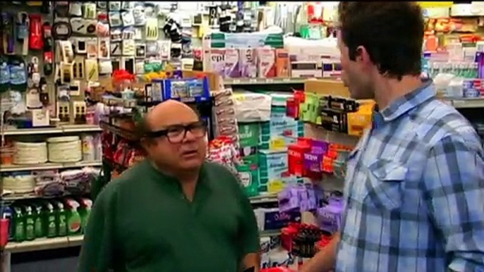 It's Always Sunny In Philadelphia - Frank's Flirting