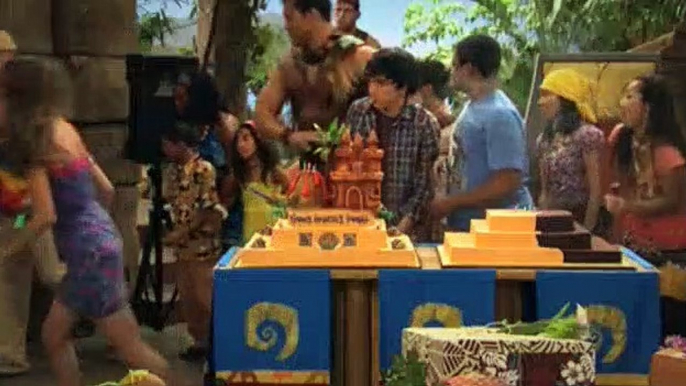 Pair Of Kings Season 1 Episode 20 - Journey To The Center Of Mt  Spew