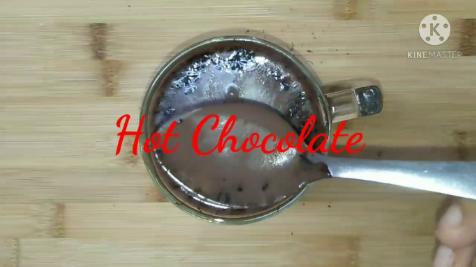 Perfect Thick Hot Chocolate Recipe/ Italian Hot Chocolate/ Yummy Hot Chocolate Recipe/ Hot Chocolate/ How to make Italian Hot chocolate/ Hot chocolate banane ka asan tarika/ Hot chocolate kaise banta hai/ 10 minutes Recipe/ Thick chocolatebanane ki vidhi/