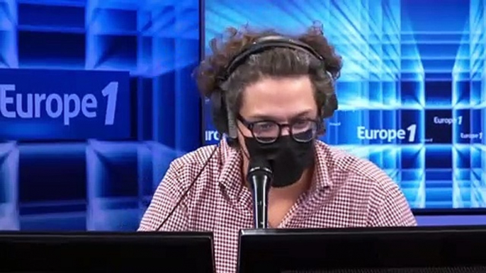 Laurent Cabrol à Gabriel Attal : "Nous vous offrons un cadeau pour récompenser votre fidélité à Europe 1" (Canteloup)