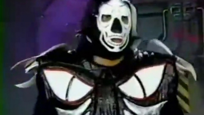 Lex Luger vs. La Parka (L.A. PARK): Lucha mano a mano en World Championship Wrestling.