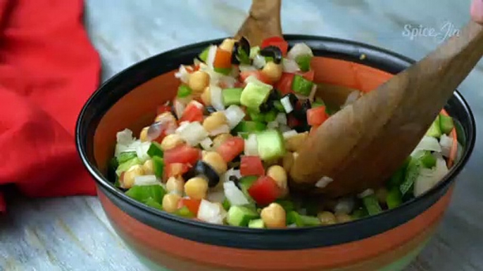 Greek chickpea salad