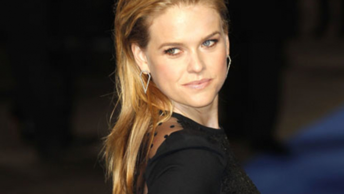 'Before We Go' Star Alice Eve on Chris Evans vs Chris Pine