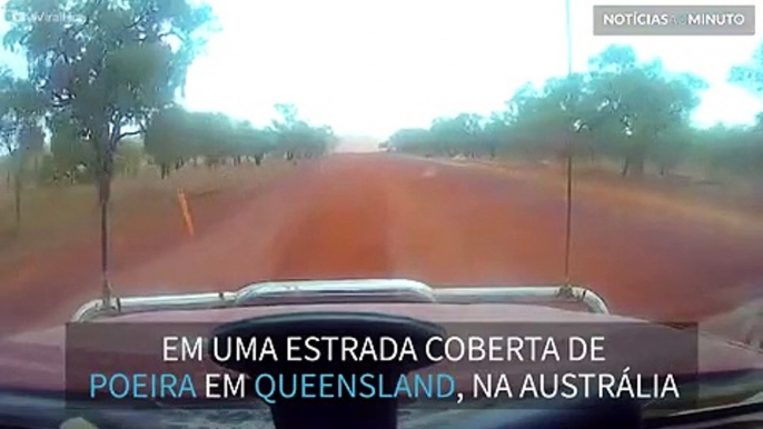 Nuvem de poeira causa acidente inesperado em estrada