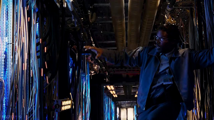 Electro Transformation Scene - Max Dillon Becomes Electro - The Amazing Spider Man 2