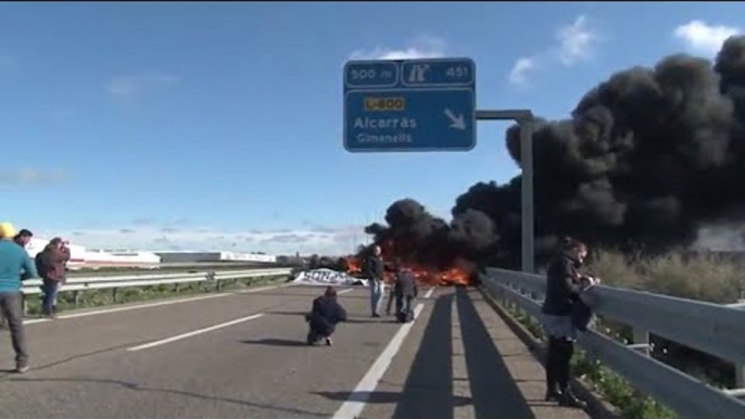 Els CDR tallen l’A-2 a Alcarràs