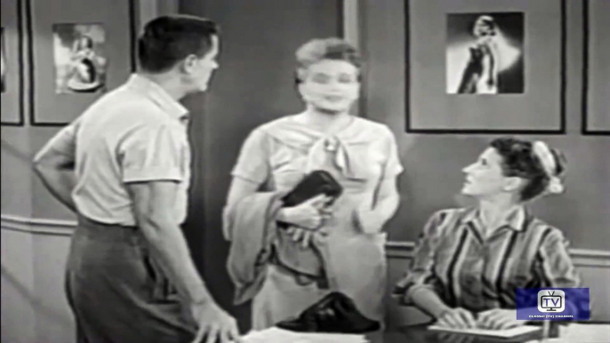 Love That Bob - Season 5 - Episode 14 - Grandpa Moves West | Robert Cummings, Ann B. Davis