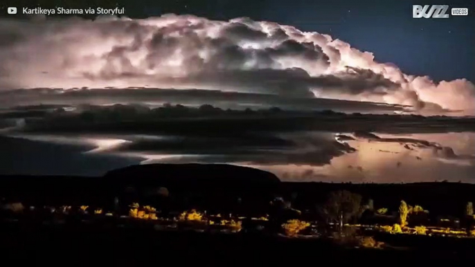 Time-lapse van onweer in Australië