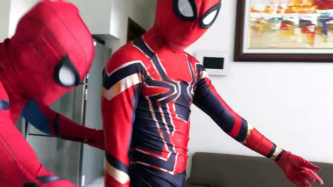 11.DOUBLE SPIDER-MAN in real life Welcome New Superhero For Fighting Bad Guys Hai Người Nhện