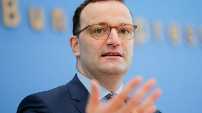 Jens Spahn für Corona-Impfungen rund um die Uhr