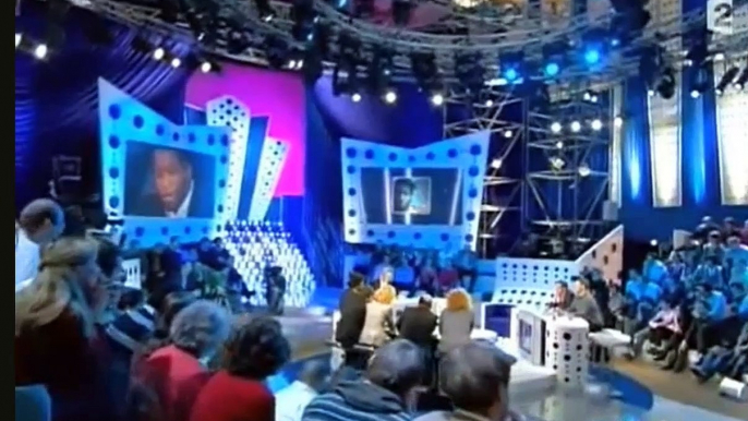 Le chanteur Spleen invité de Laurent Ruquier en 2009 dans "On n'est pas couché" s'en prend à Eric Zemmour