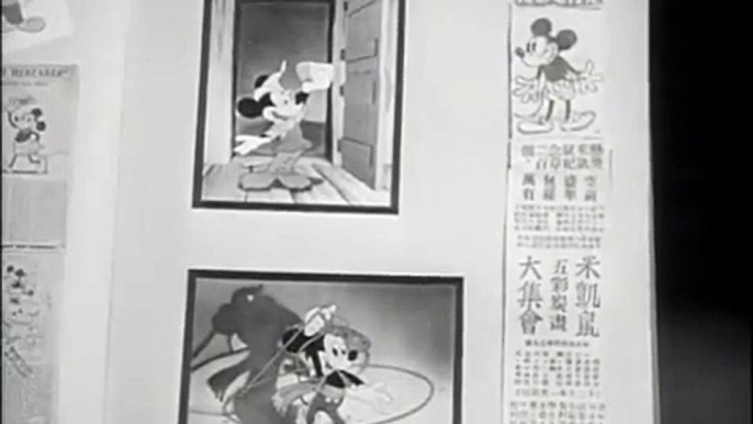 Walt Disney introduces MICKEY MOUSE -Walt Disney Treasures-