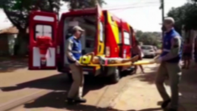 Menino de sete anos é socorrido após ser atropelado por carro no Bairro Cascavel Velho