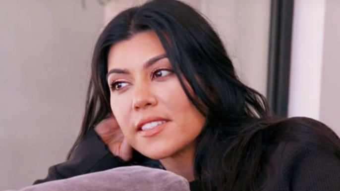 Kourtney Kardashian Reacts To Travis Barker Finger Sucking Video Going Viral