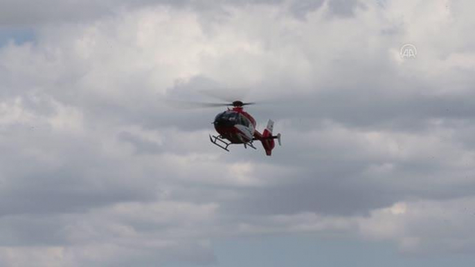 Son dakika haberleri! Ambulans helikopter "Meliha bebek" için havalandı