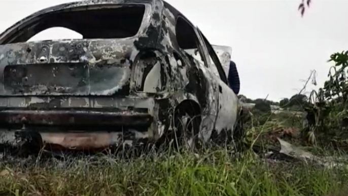 Carro incendiado é encontrado pela GM no Bairro Sanga Funda em Cascavel