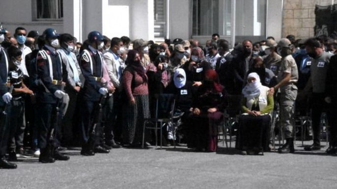 Bitlis şehitleri için uğurlama töreni düzenlendi