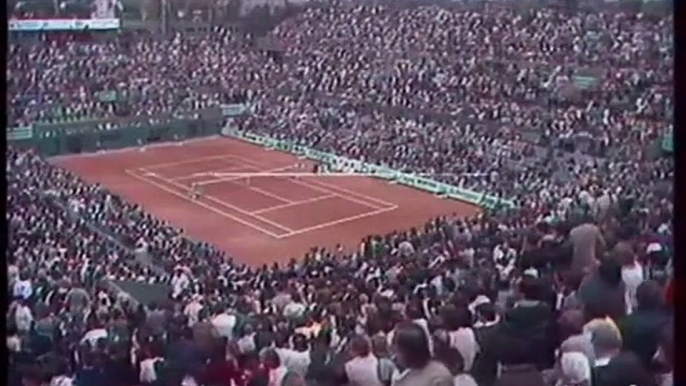 Johnny Hallyday avec Sylvie Vartan et David Hallyday à Roland Garros (10.06.1979)