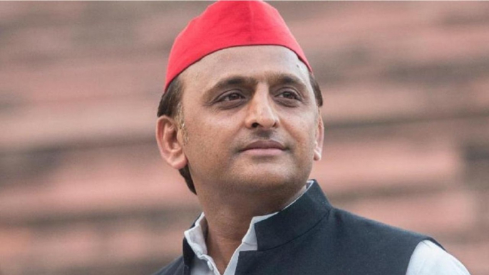 Nine BSP MLAs meet Akhilesh Yadav, Know why