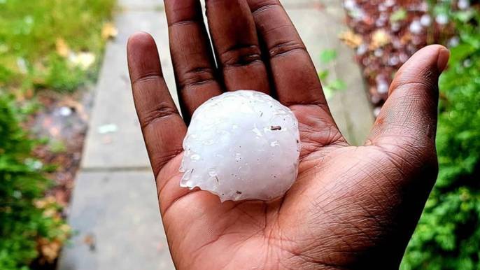 Thunderstorms strike parts of the northern US with hail and rain