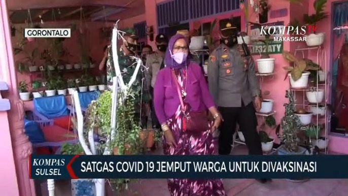 Satgas Covid 19 Jemput Warga Untuk Divaksinasi