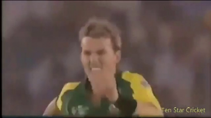 Brett Lee Best Wickets _ Hostile Bouncers Brutal Yorkers Reverse Swing Wickets Collection of Lee