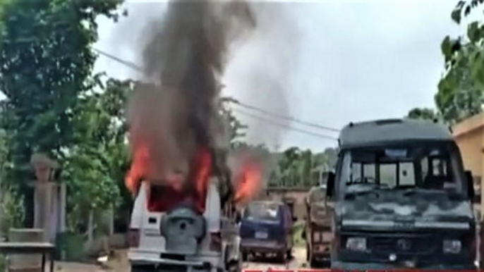 Asansol Violence on custodial death, vehicles set on fire