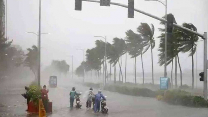 Weather Update : Two More Days Heavy Rains In AP & Telangana | Oneindia Telugu