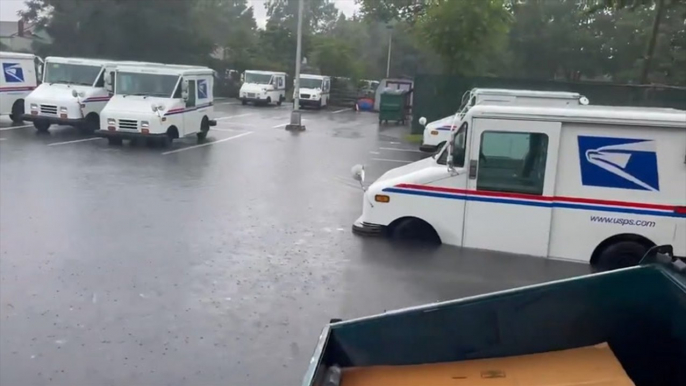 Thunderstorms soak towns up and down the East Coast