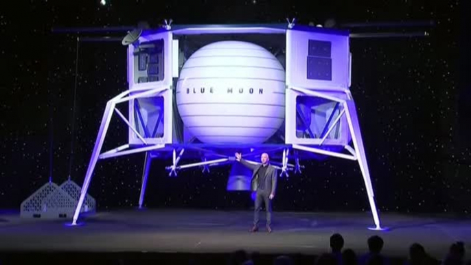 Un joven de 18 años viajará al espacio con Jeff Bezos