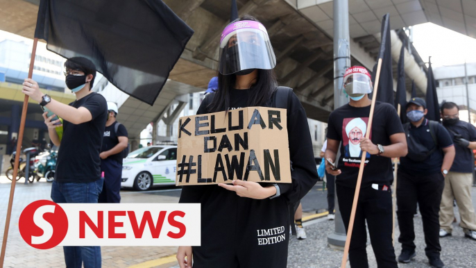 #Lawan protest gets underway as crowd marches toward Dataran Merdeka