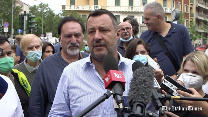 Immigrazione, l'attacco di Salvini a Lamorgese: "Non possiamo permetterci 1500 sbarchi al giorno"