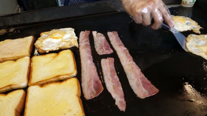 Cheese Bacon Toast Making | Filmism World |