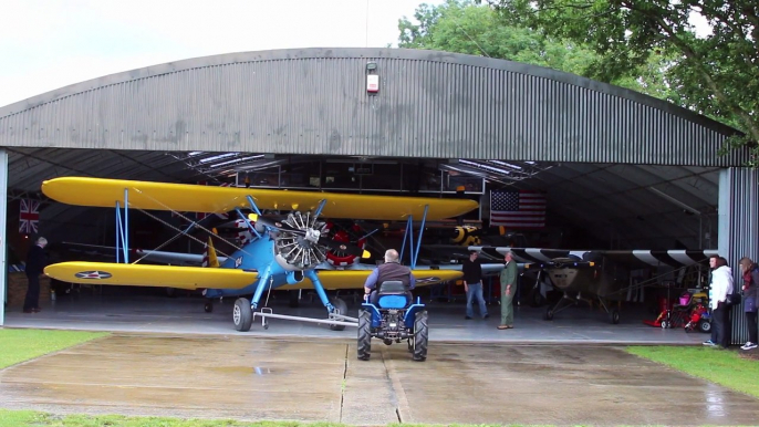 Boeing Stearman Model 75 + 老式单发双座飞机