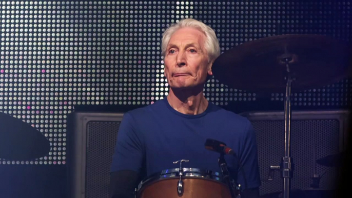 Charlie Watts morre aos 80 anos