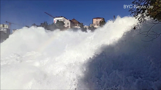 Der Rheinfall bei Schaffhausen – Einer der größten Wasserfälle Europas