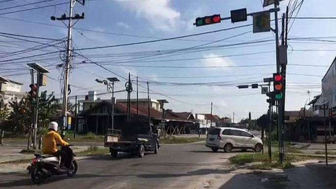 Lampu Lalu Lintas Jalan Tingang, Palangka Raya, Terganggu