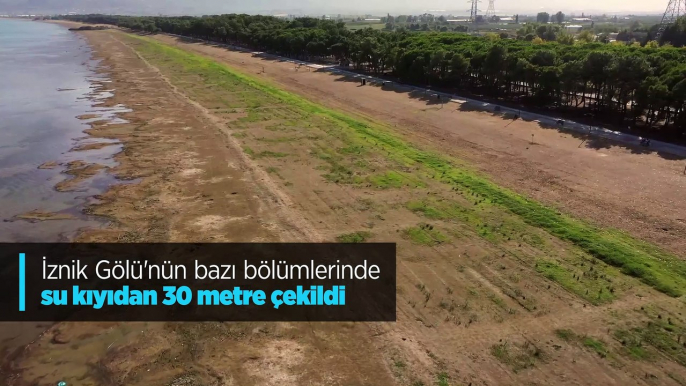 İznik Gölü'nün bazı bölümlerinde su kıyıdan 30 metre çekildi