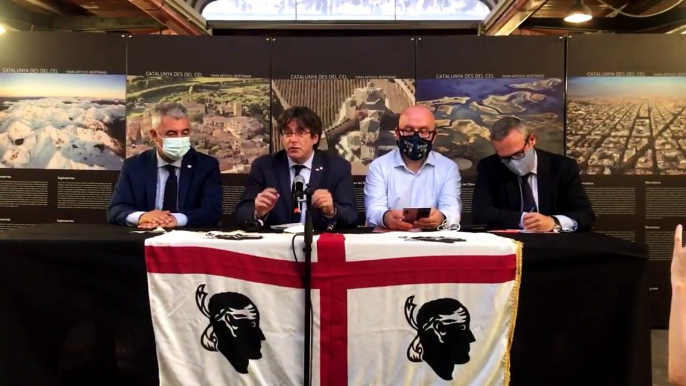 Puigdemont reafirma su compromiso con la independencia: "Seguiremos luchando"