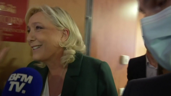 "J'ai vu des candidats monter, puis descendre": Marine Le Pen se dit "extrêmement sereine" face aux sondages